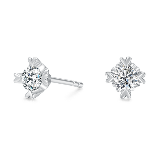 10K Gold Heart-shaped Claw Setting Lab Grown Diamond Stud Earrings